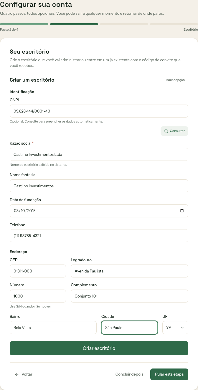 Formulário de criação de escritório preenchido, com CNPJ, razão social, nome fantasia, data de fundação, telefone e endereço